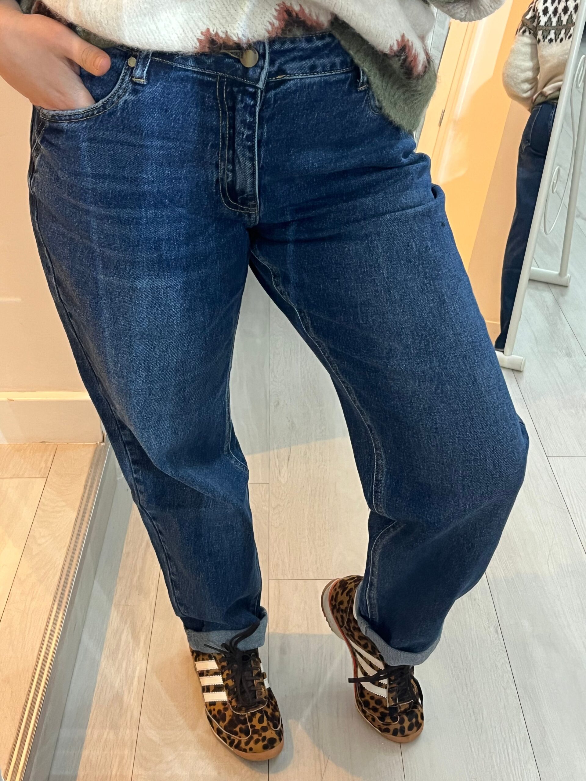 Toxik3 Jade baggy boyfriend jeans - Image 3