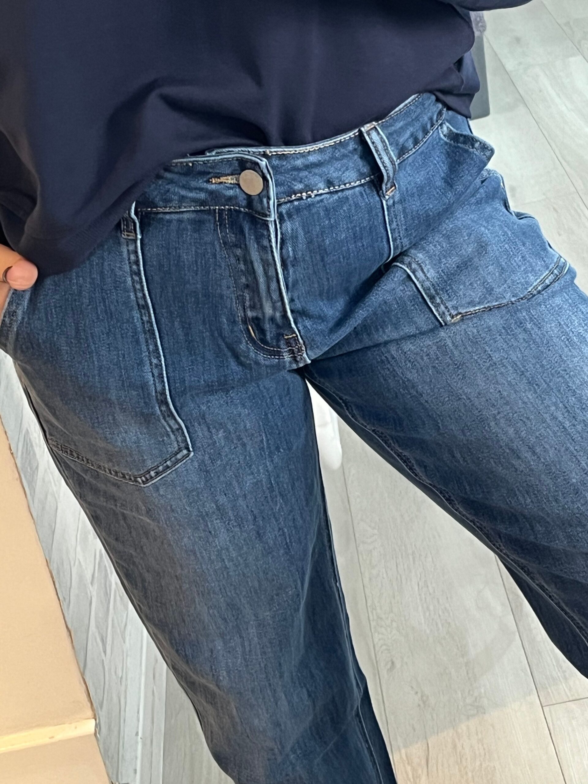 Toxik3 CARA relaxed fit jeans - Image 9