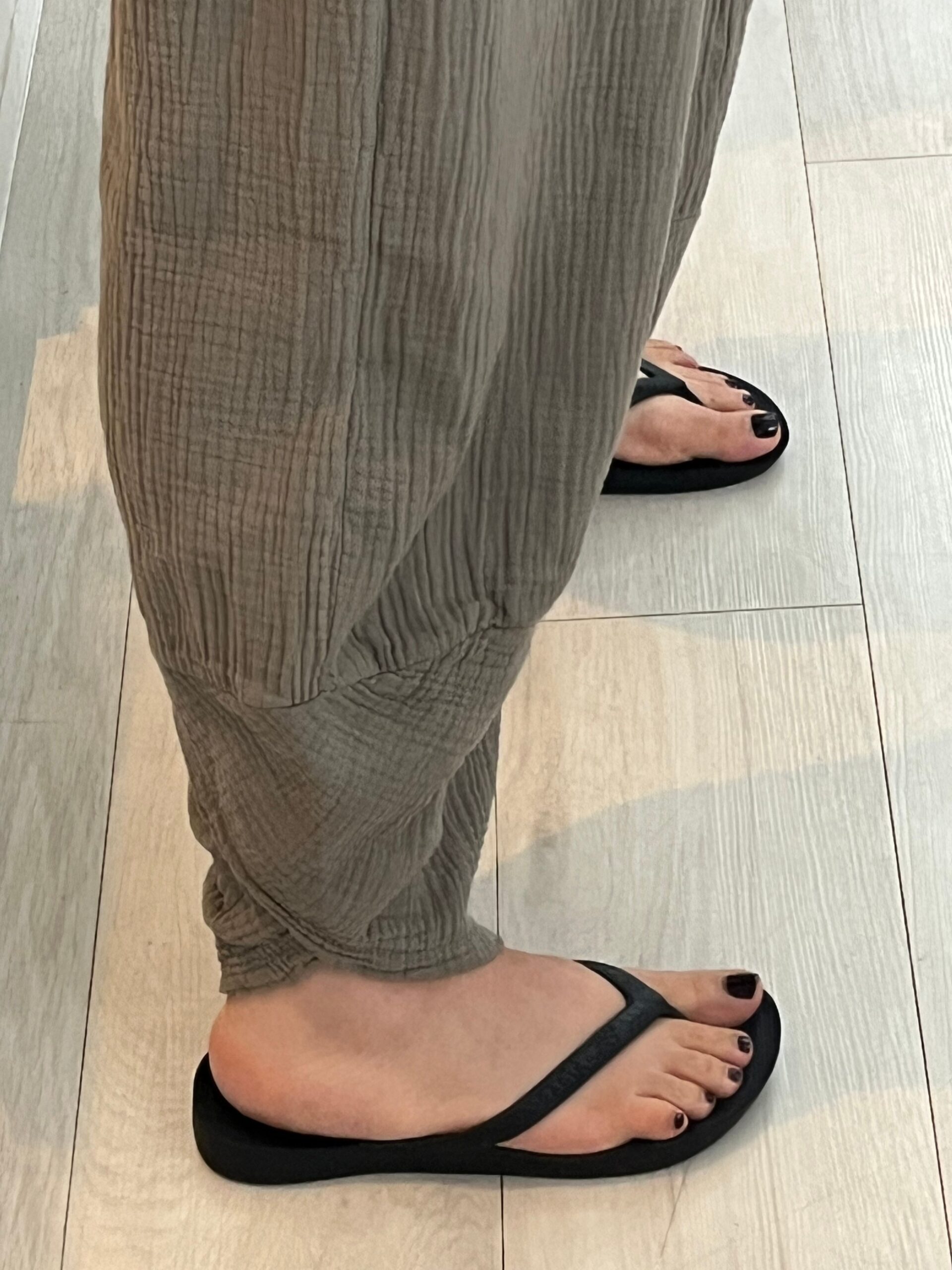 Jazzy cheesecloth barrel leg trousers - Image 3