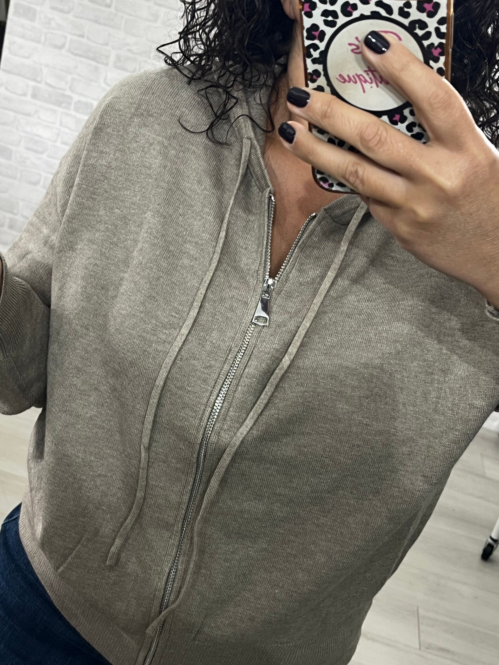 Voyelle luxe knitted hoodie - 8 colours - Image 12